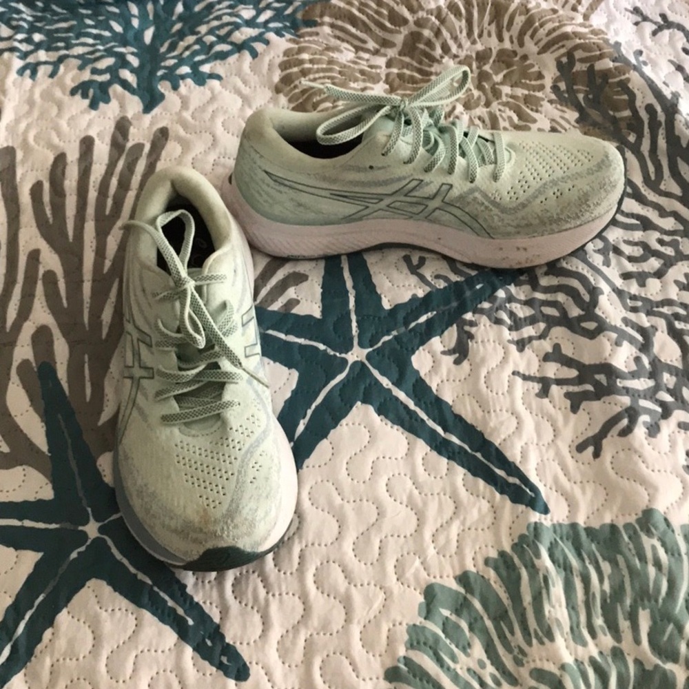 ASICS Gel-Kayano 29 sneakers